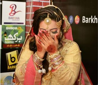 Barkha Beauty Saloon & Institute